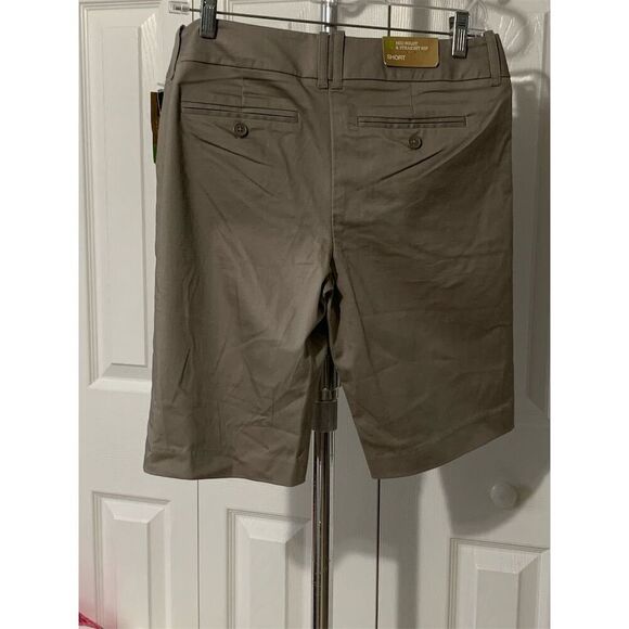 VTG. Mossimo Women's  Size‎ 4 Shorts Beige Flat Front Casual Summer - Picture 4 of 11